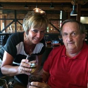 Meet your Posher, Elaine